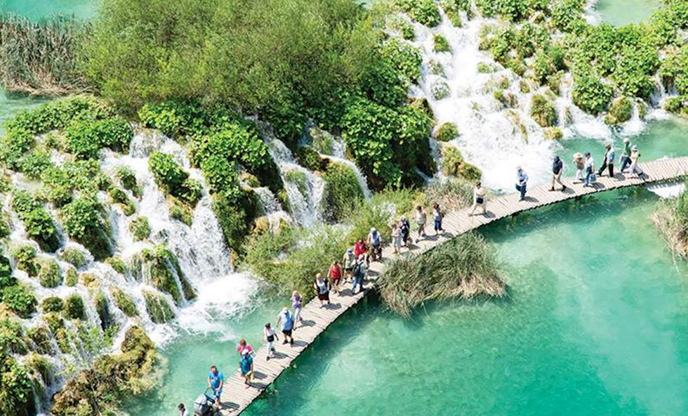 Croatia_Plitvice Lakes National Park?width=980